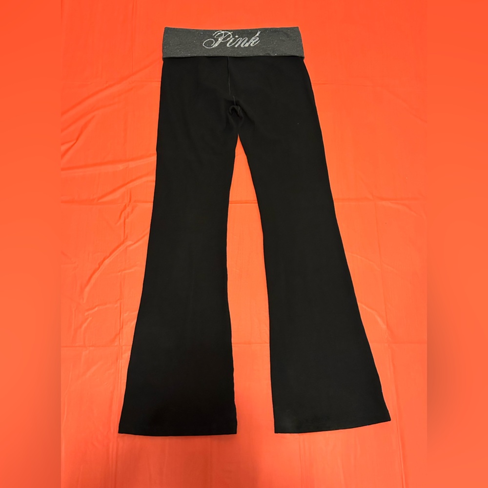 PINK Victoria's Secret Black flare Yoga Pants with Glitter Waistband